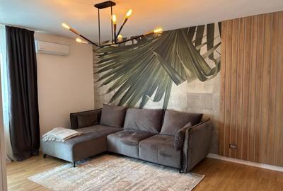 Apartament cu 3 camere semidecomandat, mobilat în Lujerului