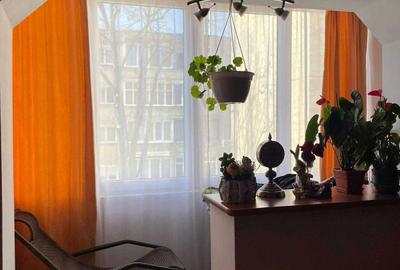 Apartament cu 3 camere decomandat în Petros - 5