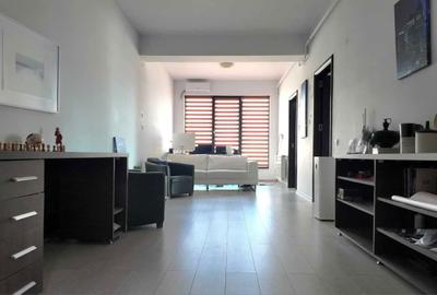 Apartament cu 3 camere în Central - 2