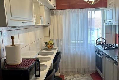 Apartament cu 3 camere decomandat în Central - 8