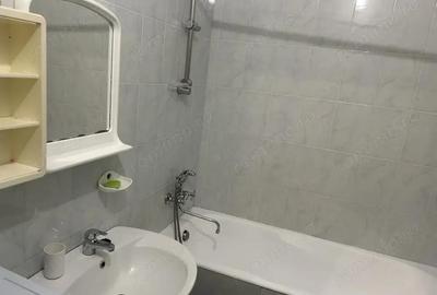Garsonieră în Romană