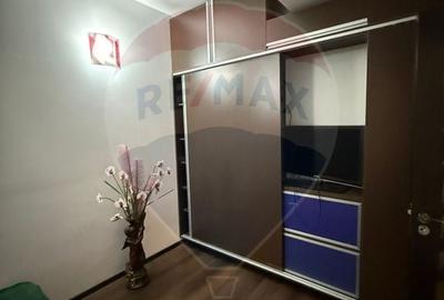 Apartament cu 2 camere decomandat în Central - 4