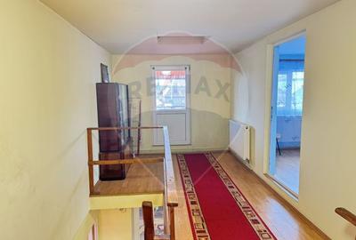 Casă cu 3 camere cu Teren 356 Mp în Central - 12