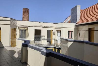 Apartament cu 3 camere decomandat în Central - 5