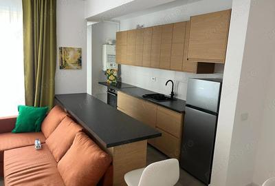 Apartament 3 camere prima inchirere, loc de parcare, Central - 2