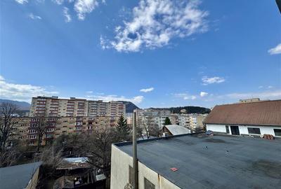 Apartament cu 2 camere semidecomandat în Astra - 1