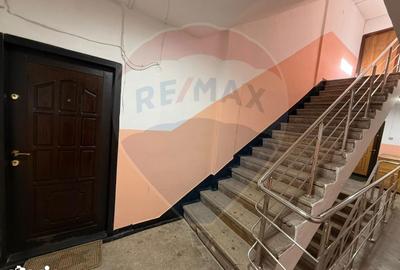Apartament cu 3 camere semidecomandat în Ultracentral - 6