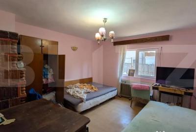 Casă cu 7 camere cu Teren 1656 Mp în Central - 16