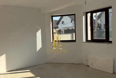 Casă cu Teren 403 Mp în Ipotești