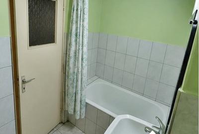Apartament cu 2 camere decomandat în Capitol - 7