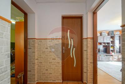 Casa tipica pentru un stil de via?a lini?tit Cra... Casa tipica pentru un stil de via?a lini?tit Cra... - 4