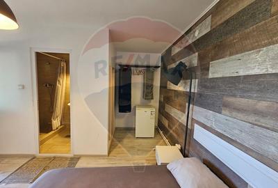 Pensiune cu 12 camere de vanzare la 1 km distanta de mare/Costinesti - 2