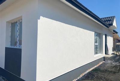 Case individuale la pret de apartament