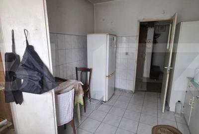 Apartament cu 2 camere decomandat în Republicii - 9