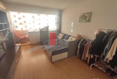 Apartament cu 2 camere decomandat în Giurgiului - 2