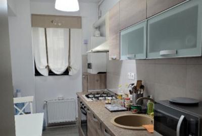 Apartament cu 2 camere decomandat în Lupeni - 9