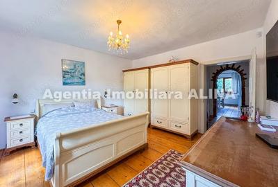 Casă cu 3 camere în Central - 13