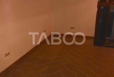 Spatiu de birouri decomandat 4 incaperi generoase zona Terezian Sibiu - 11
