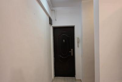 13 Septembrie Sebastian Parc, garsoniera 35 mp bloc 2014, etaj 1 comision 0 - 4