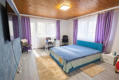 Duplex cu 4 camere cu Teren 282 Mp în Apărătorii Patriei - 7