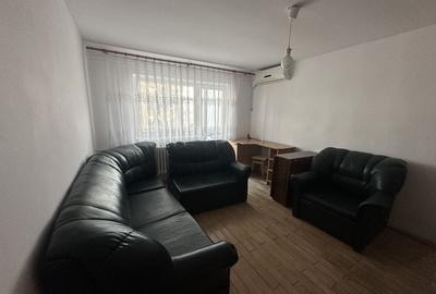 Apartament cu 2 camere semidecomandat, mobilat în Central - 4