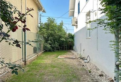 Girocului - Casa individuala - 4 Camere - Teren mare - Piscina incalzita - Garaj - 15