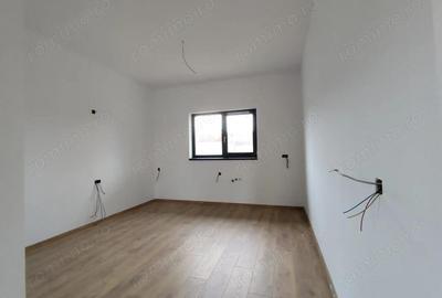 Casa noua de vanzare, nivel parter, living generos si 3 dormitoare - 4