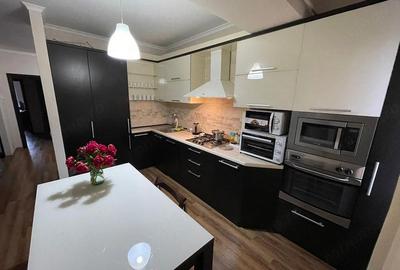 Apartament cu 2 camere semidecomandat în Panduri