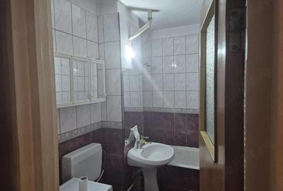 Apartament cu 2 camere decomandat în Central - 2