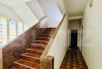 Cladire cu poten?ial investi?ional fosta pensiune i - 4