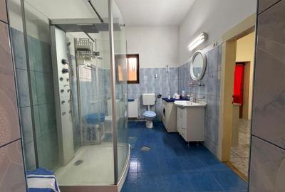 Casă individuală cu 4 camere cu Canalizare în Central - 4