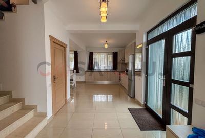 Casă individuală cu 4 camere cu Canalizare în Europa - 2