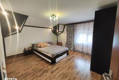Casă cu 5 camere cu Teren 504 Mp în Cârcea - 5