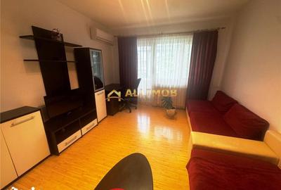 Apartament cu 2 camere decomandat în Republicii - 17