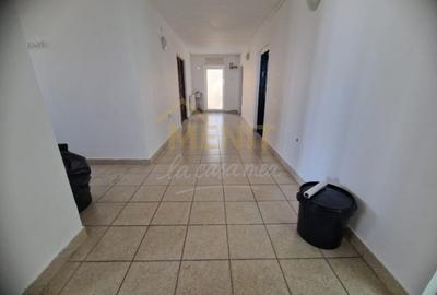 Casă individuală cu 7 camere cu Canalizare în Păulești - 10