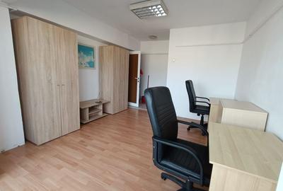 De Inchiriat Apartament 3 Camere Stradal Bd Decebal-Piata Alba Iulia - Dristorul - 2