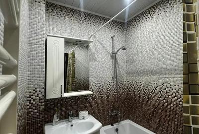 Apartament cu 2 camere decomandat în Tractorul - 1