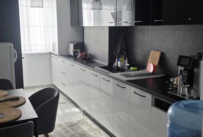 Apartament cu 2 camere decomandat în Calea București - 6