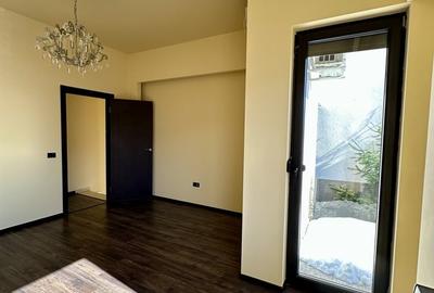 Casă cu 4 camere cu Teren 220 Mp în Prelungirea Ghencea - 9