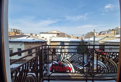 Apartament cu 3 camere decomandat în Calea Călărașilor - 11