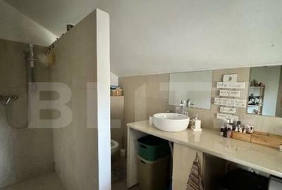 Casă cu 4 camere cu Teren 289 Mp în Dumbrăvița