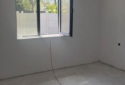 Casă cu 4 camere în Amara - 1
