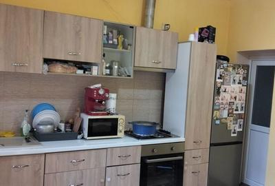 Casă cu 4 camere decomandat în Tărian - 3
