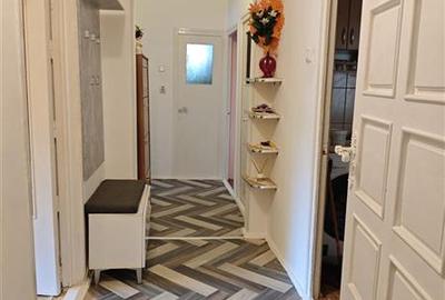 Apartament cu 4 camere decomandat în Aurel Vlaicu - 3