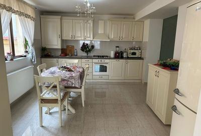 Casă cu 4 camere în Geamăna - 6