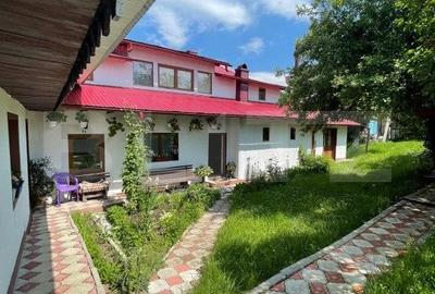 Oportunitate! Casa individuala, 6 camere, 100 mp, 2 ha teren, Caverca