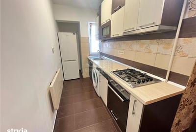 Apartament cu 2 camere, mobilat în Vasile Aaron - 4