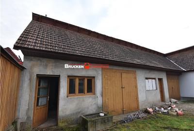Casă cu 9 camere cu Teren 2403 Mp în Central - 6
