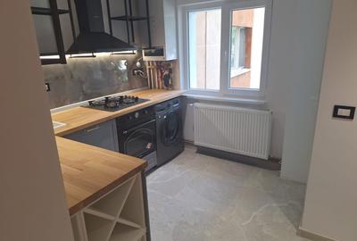 Garsonieră decomandată în 1 Mai - 7