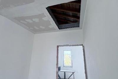 Vanzare -  Casa  - Vila - Prelungirea Ghencea - Dantelei - teren 245mp -215000E - 14